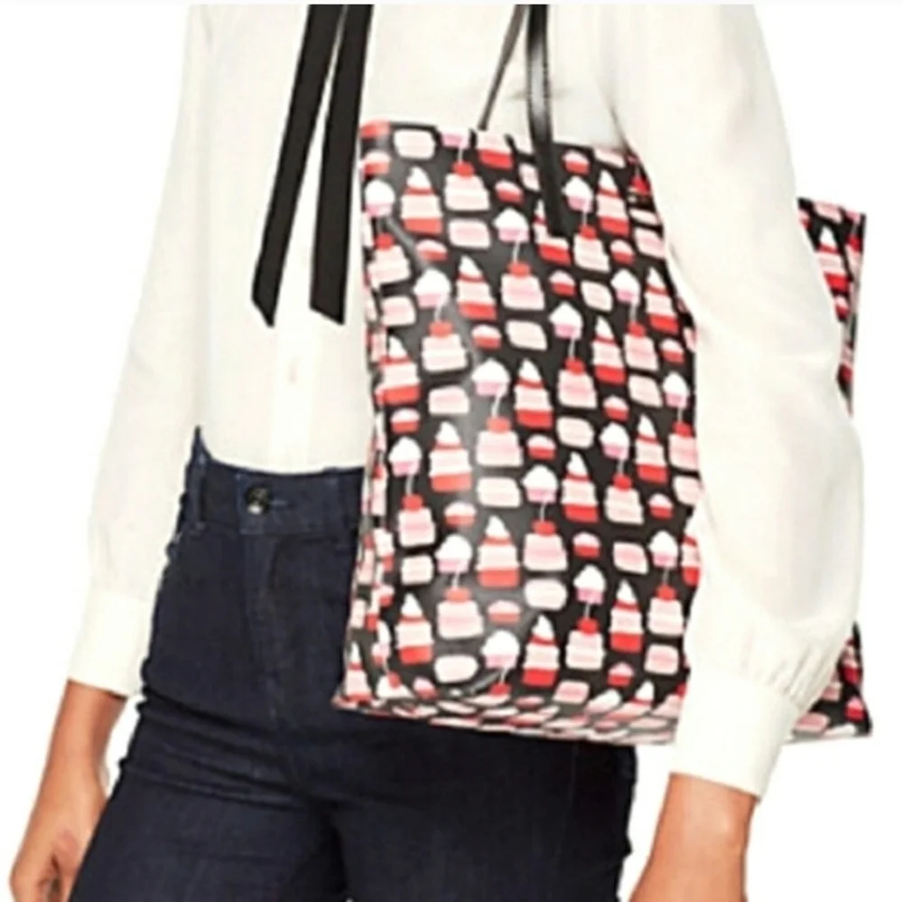 Kate Spade Cupcake Tote ♡